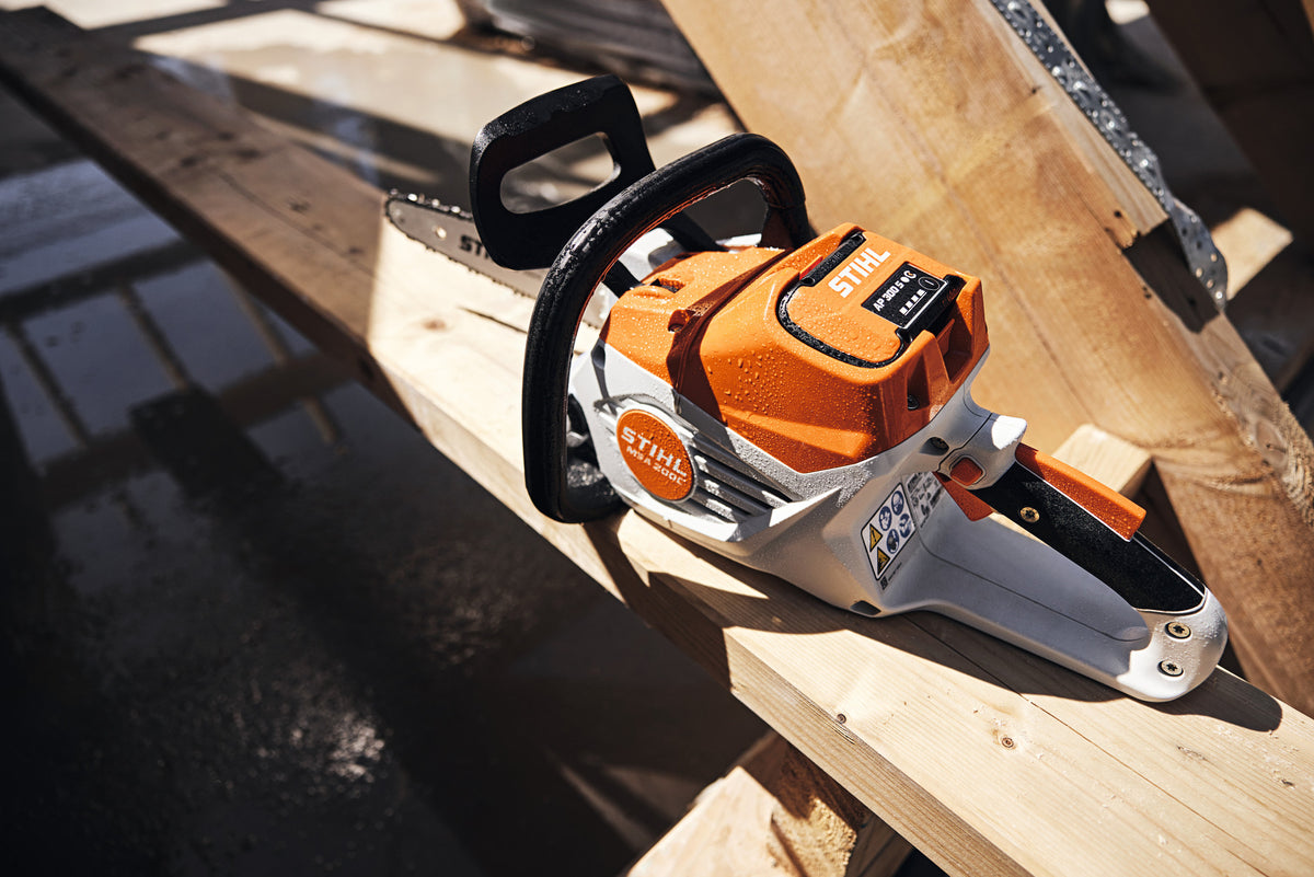 STIHL MSA 200 C-B i brug