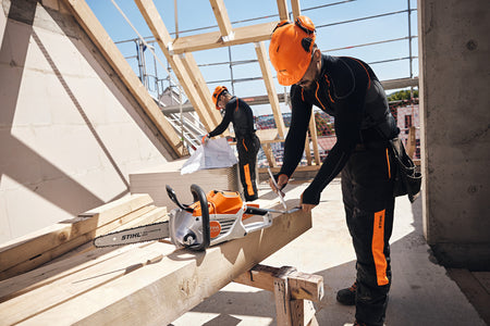 STIHL MSA 200 C-B - nærbillede